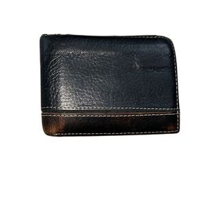 Perry Ellis Portfolio genuine leather brown wallet